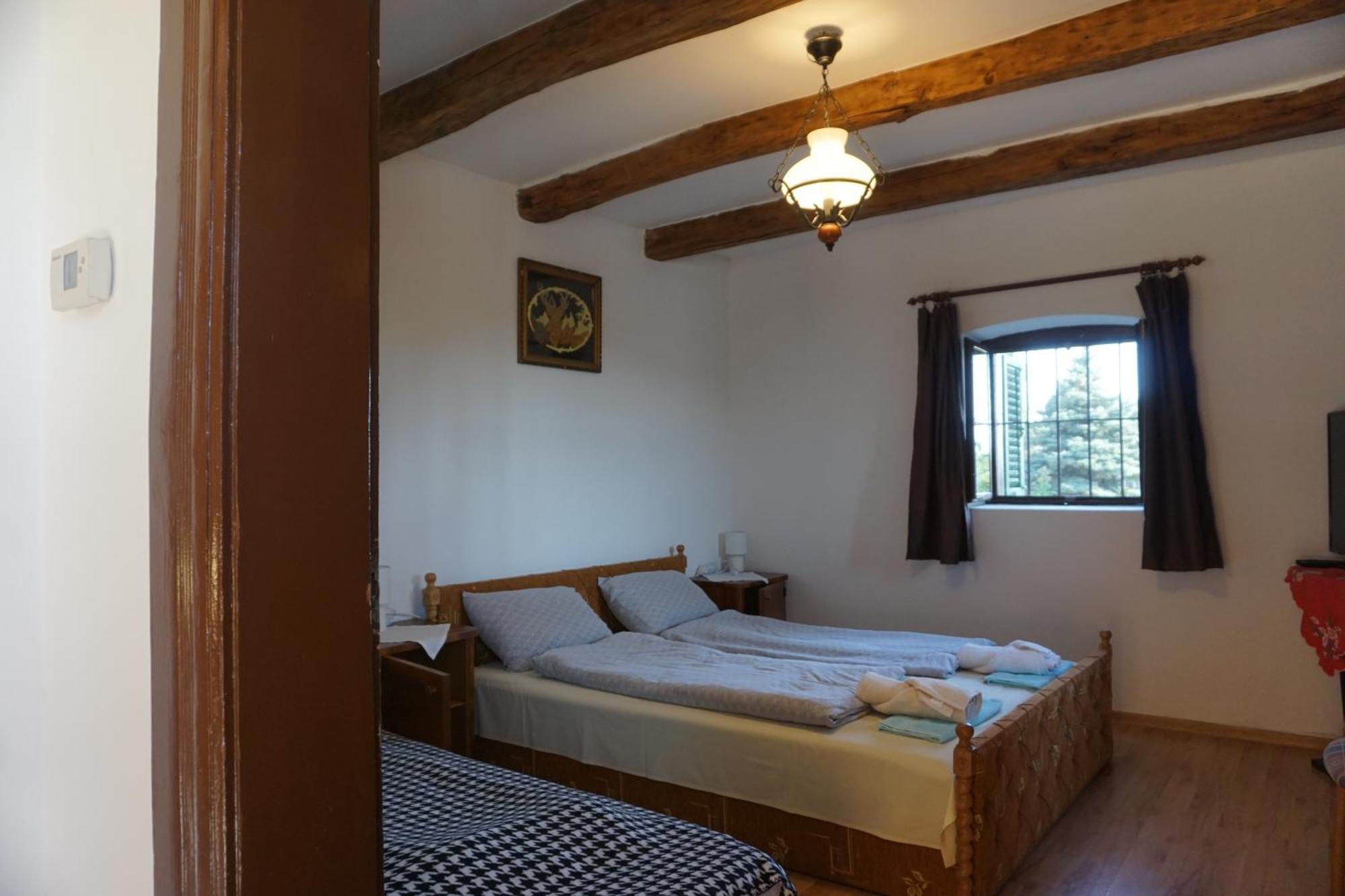Apartmán Joe Bacsi Rezidenciaja Kisharsány Exteriér fotografie